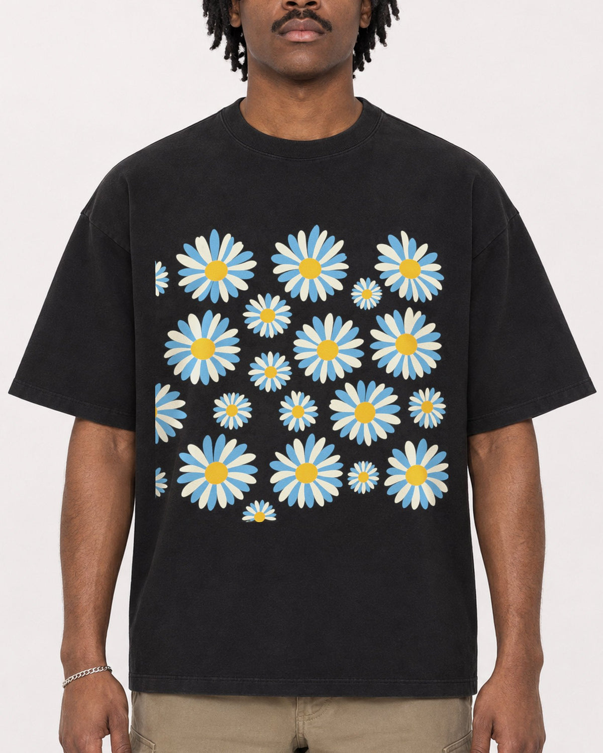 Mockup Boxy Heavyweight Tee Black male close-up 04