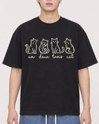 Mockup Boxy Heavyweight Tee Black male close-up 31