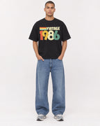 Mockup Boxy Heavyweight Tee Black male full-body 50