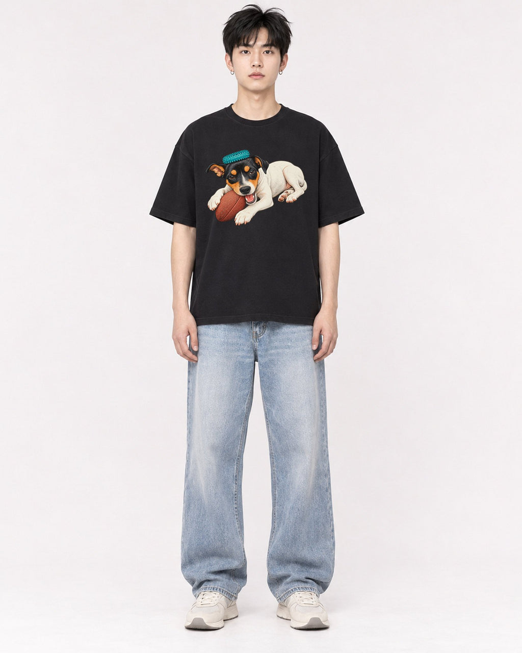 Mockup Boxy Heavyweight Tee Black male full-body 01