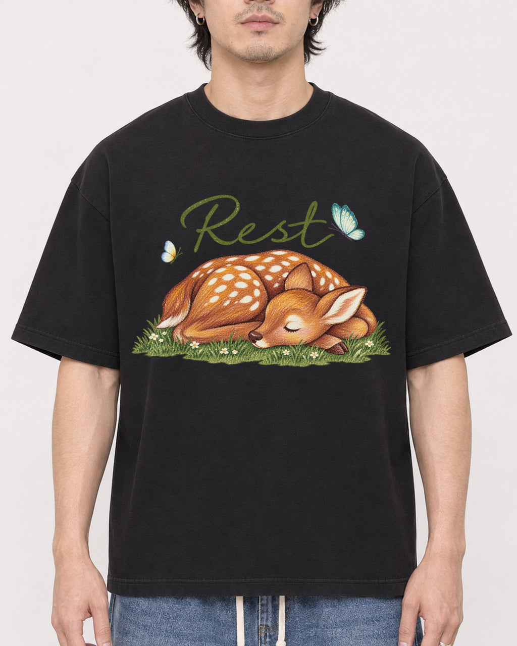 Mockup Boxy Heavyweight Tee Black male close-up 03