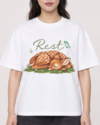 Mockup Boxy Heavyweight Tee White female close-up 03