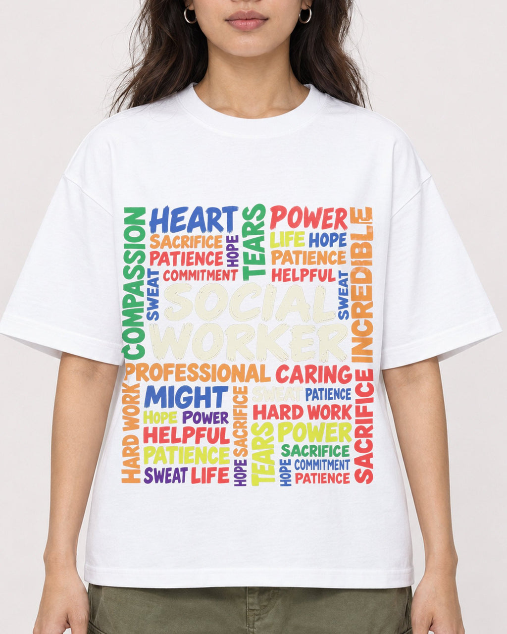 Mockup Boxy Heavyweight Tee White female close-up 02