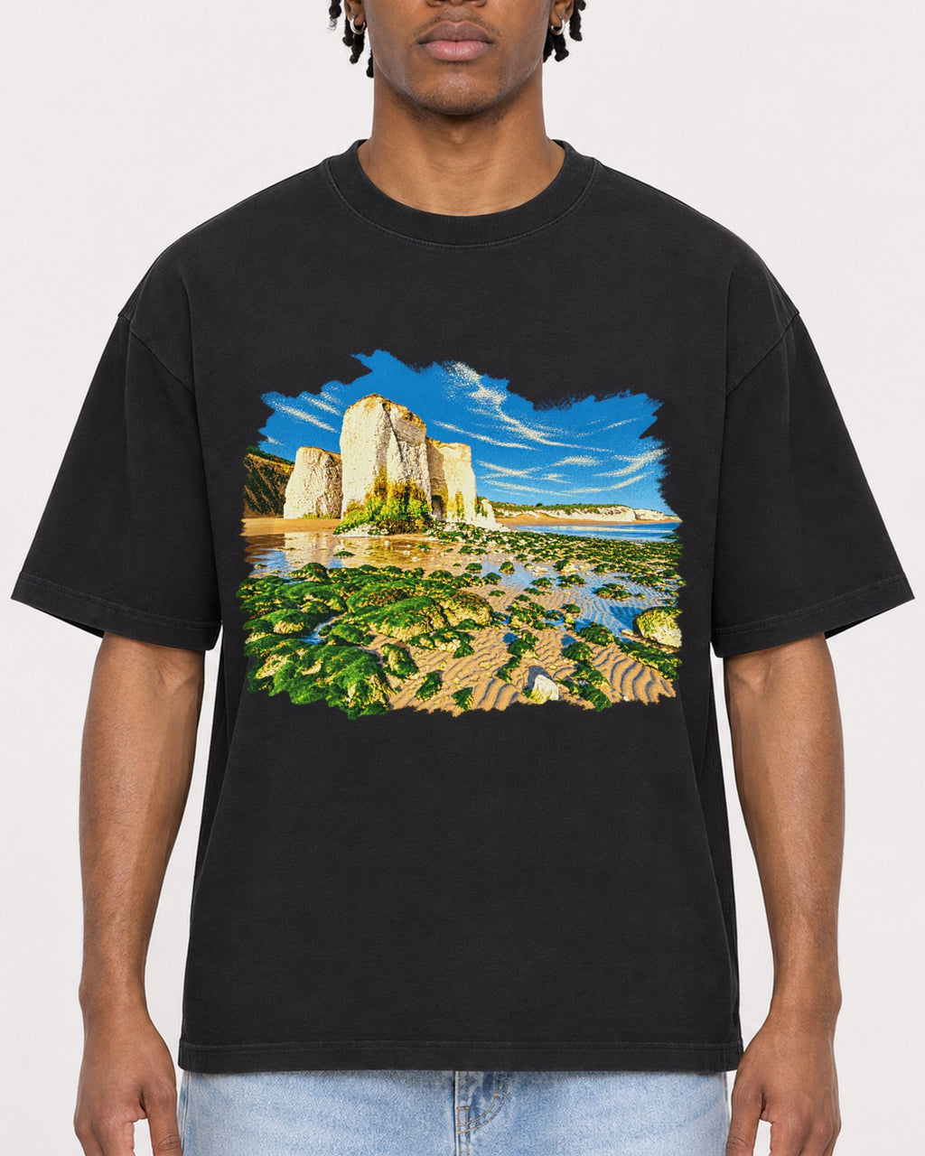 Mockup Boxy Heavyweight Tee Black male close-up 05