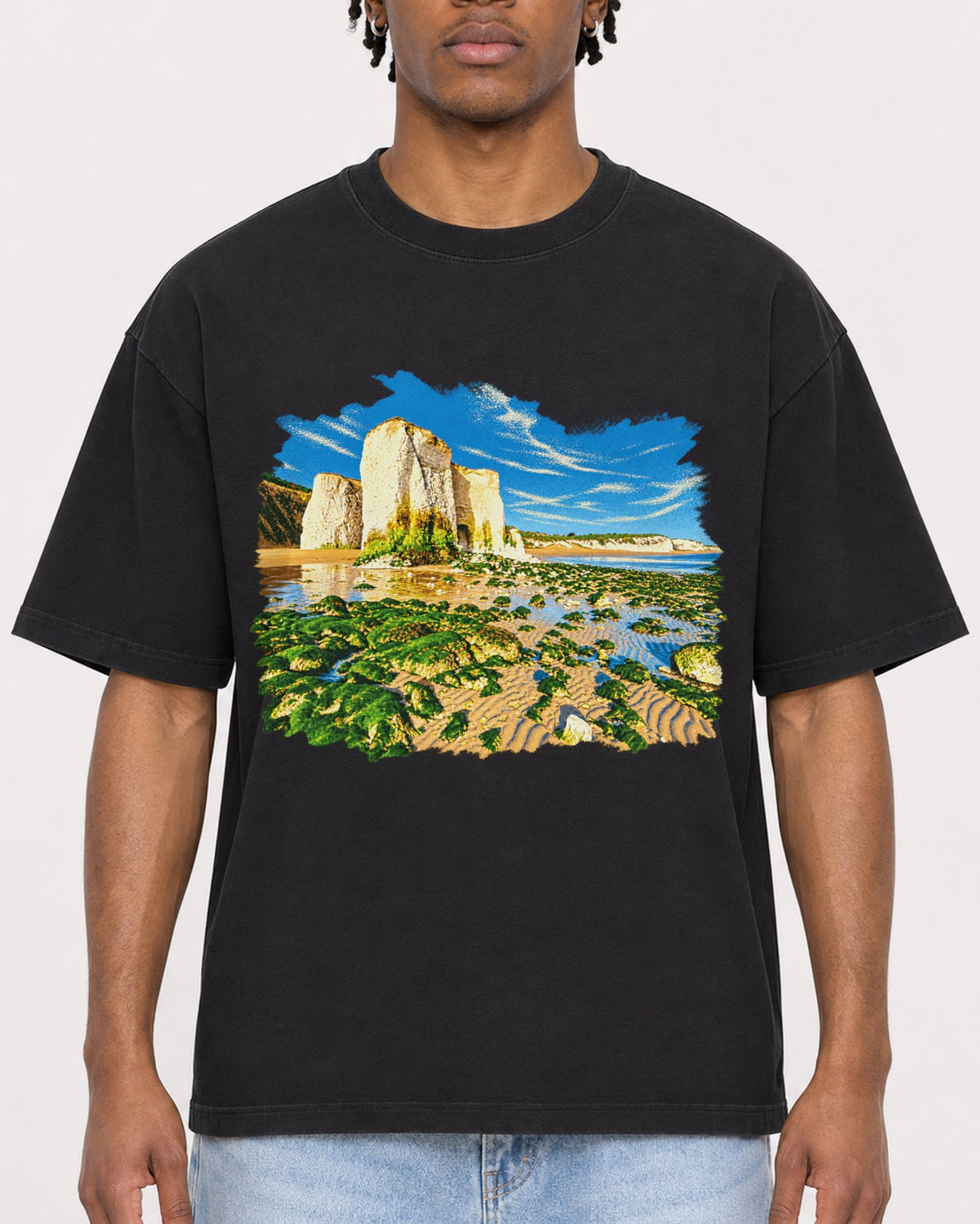 Mockup Boxy Heavyweight Tee Black male close-up 05