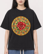 Mockup Boxy Heavyweight Tee Black female close-up 01
