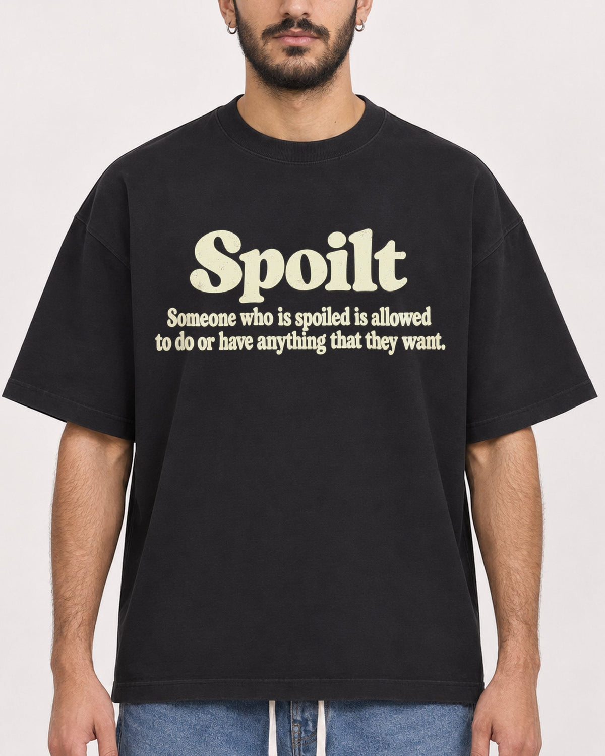 Mockup Boxy Heavyweight Tee Black male close-up 07