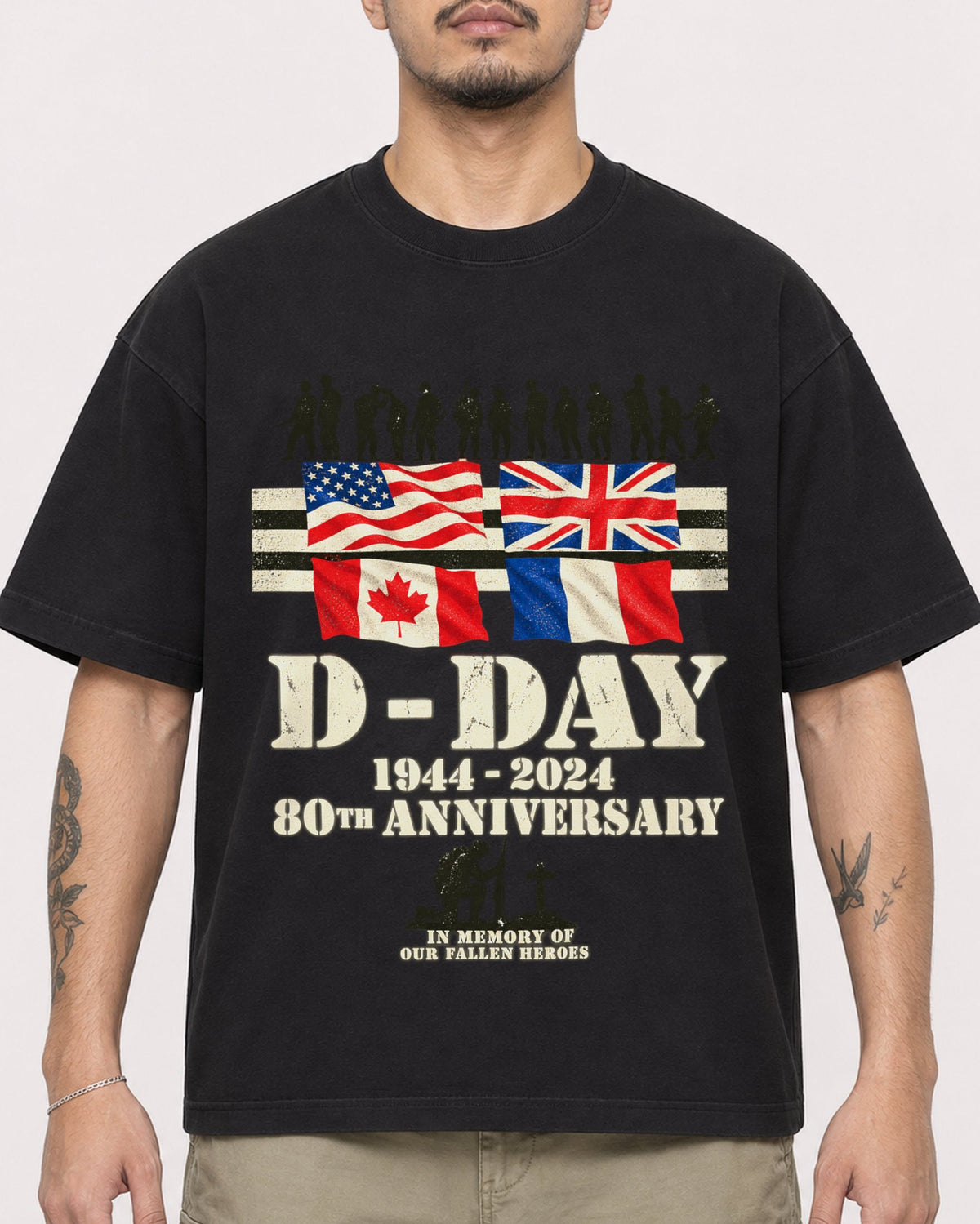 Mockup Boxy Heavyweight Tee Black male close-up 12