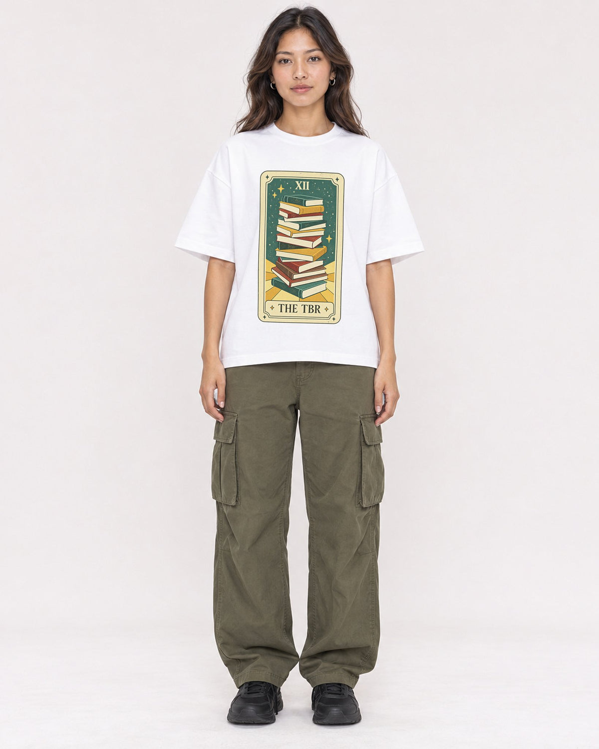 Mockup Boxy Heavyweight Tee White female full-body 02