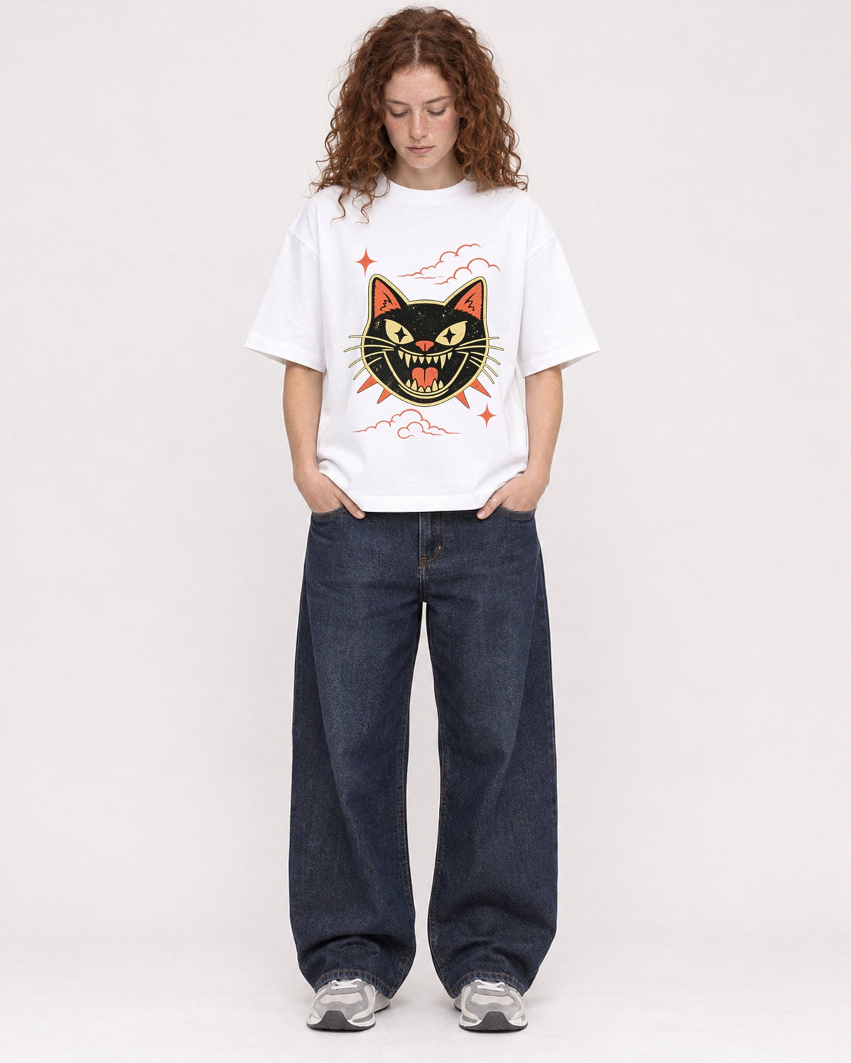 Mockup Boxy Heavyweight Tee White female full-body 09