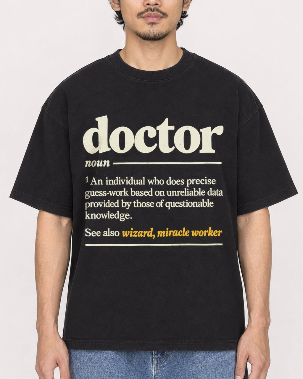 Mockup Boxy Heavyweight Tee Black male close-up 02