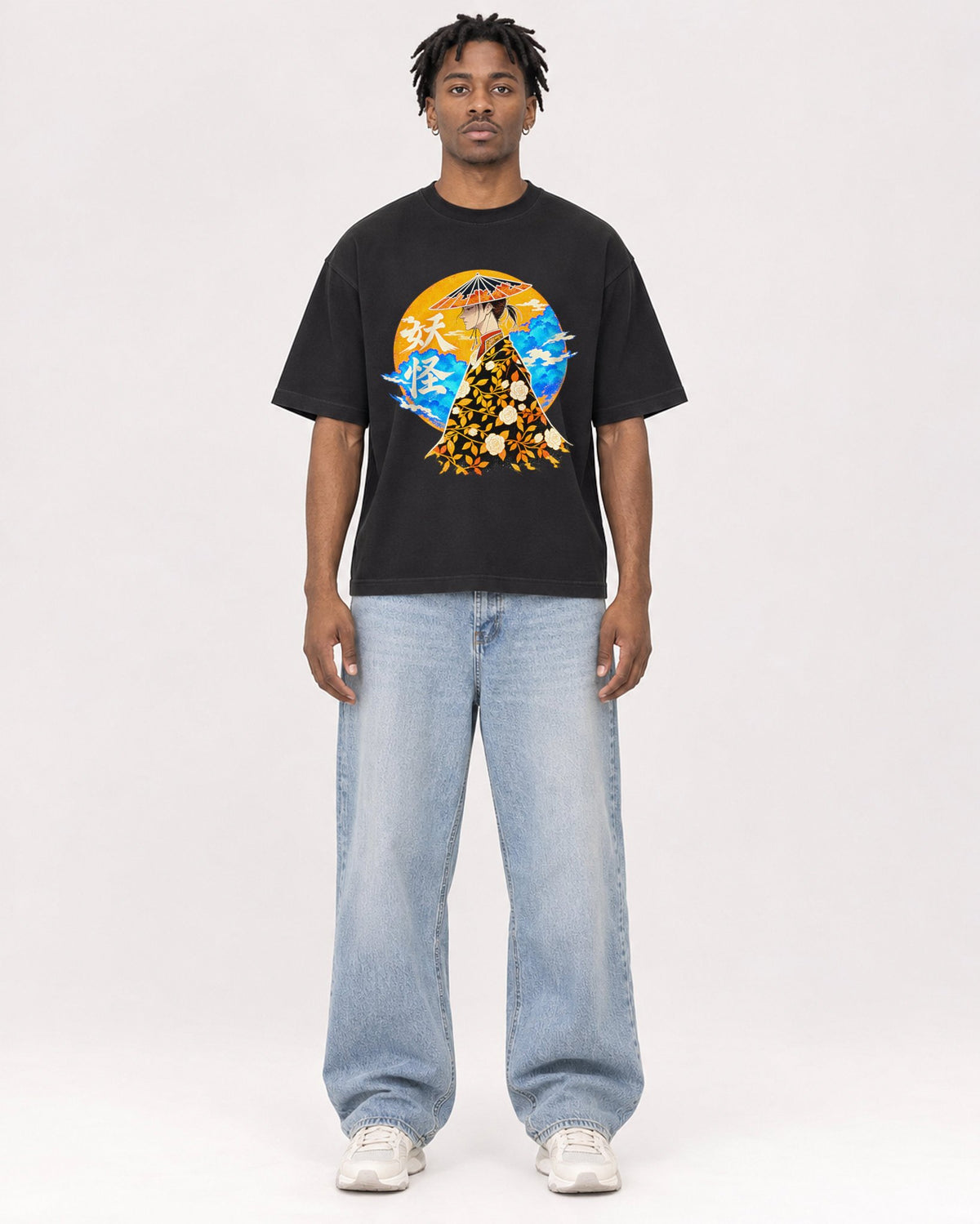 Mockup Boxy Heavyweight Tee Black male full-body 05
