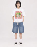 Mockup Boxy Heavyweight Tee White female full-body 11