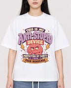 Mockup Boxy Heavyweight Tee White female close-up 01