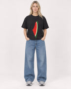 Mockup Boxy Heavyweight Tee Black female full-body 08