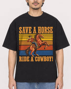 Mockup Boxy Heavyweight Tee Black male close-up 02