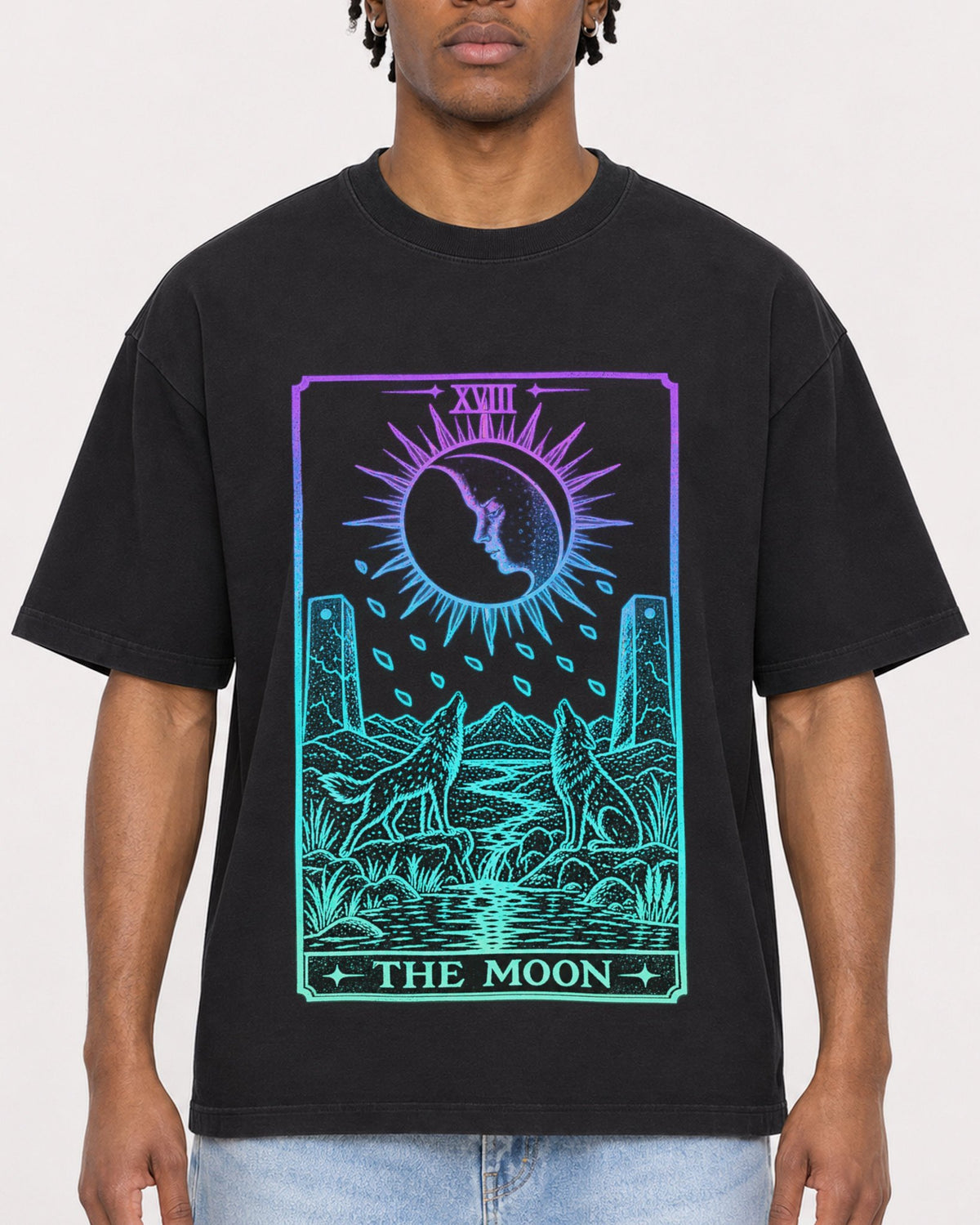 Mockup Boxy Heavyweight Tee Black male close-up 05