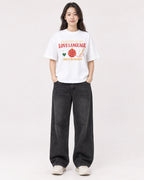 Mockup Boxy Heavyweight Tee White female full-body 03