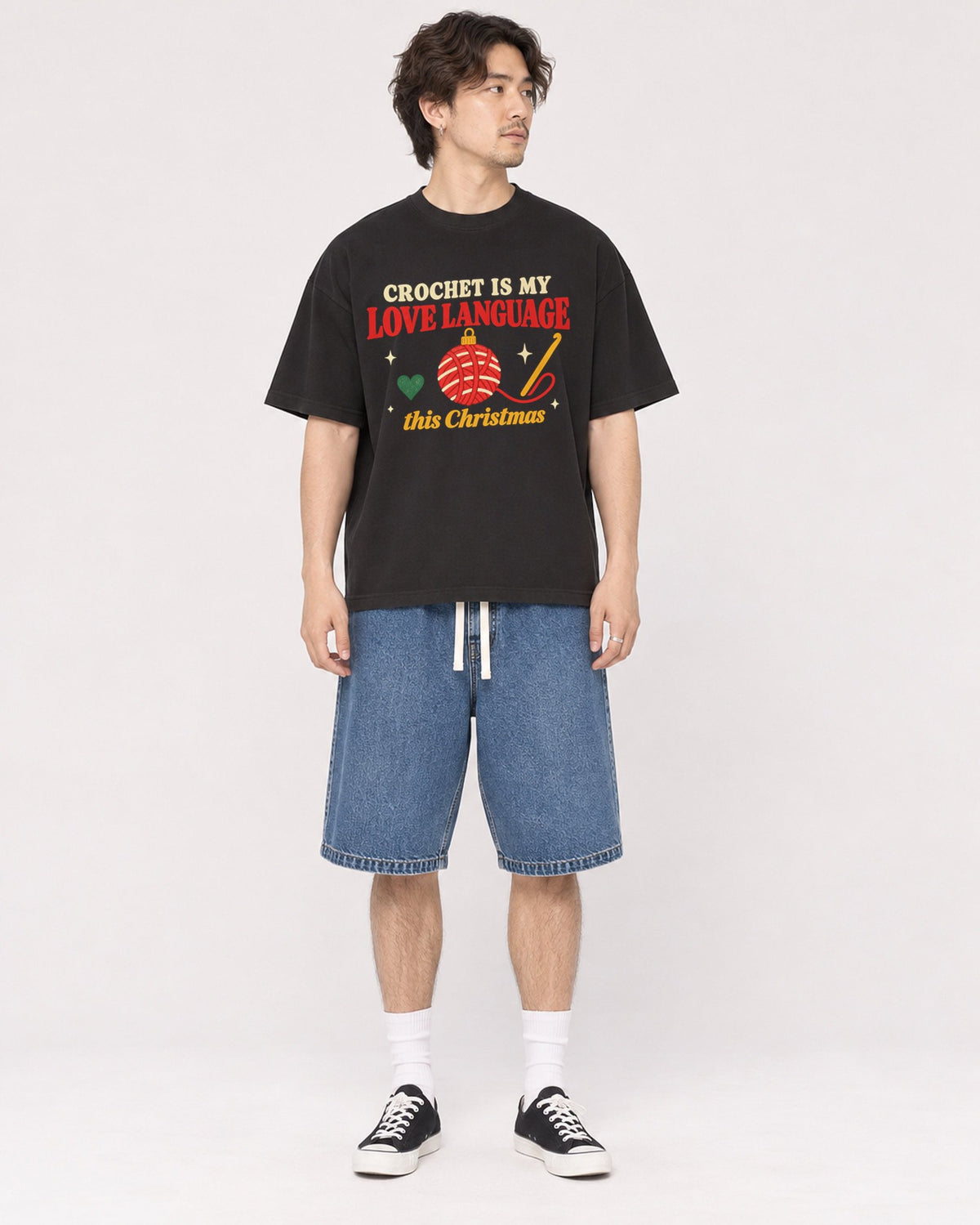 Mockup Boxy Heavyweight Tee Black male full-body 03