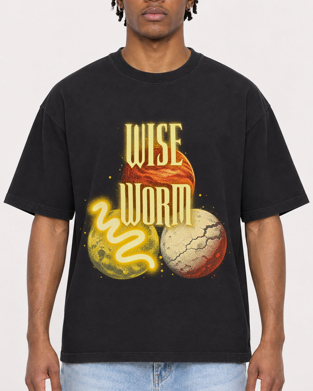 Mockup Boxy Heavyweight Tee Black male close-up 05