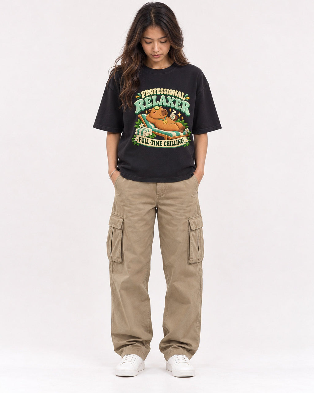 Mockup Boxy Heavyweight Tee Black female full-body 02