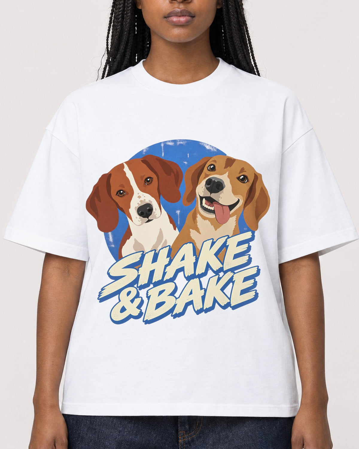 Mockup Boxy Heavyweight Tee White female close-up 04