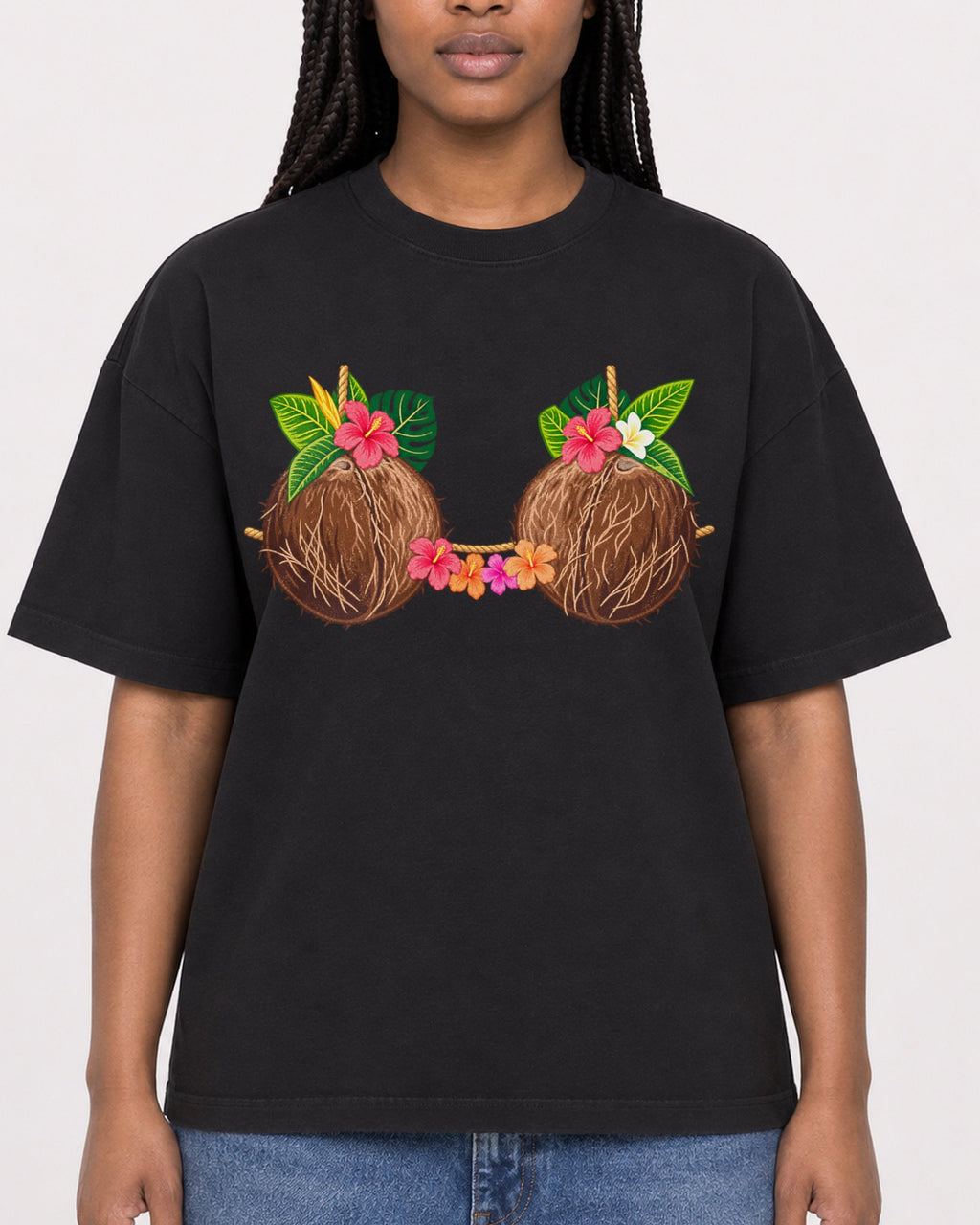 Mockup Boxy Heavyweight Tee Black female close-up 04