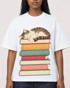 Mockup Boxy Heavyweight Tee White female close-up 04