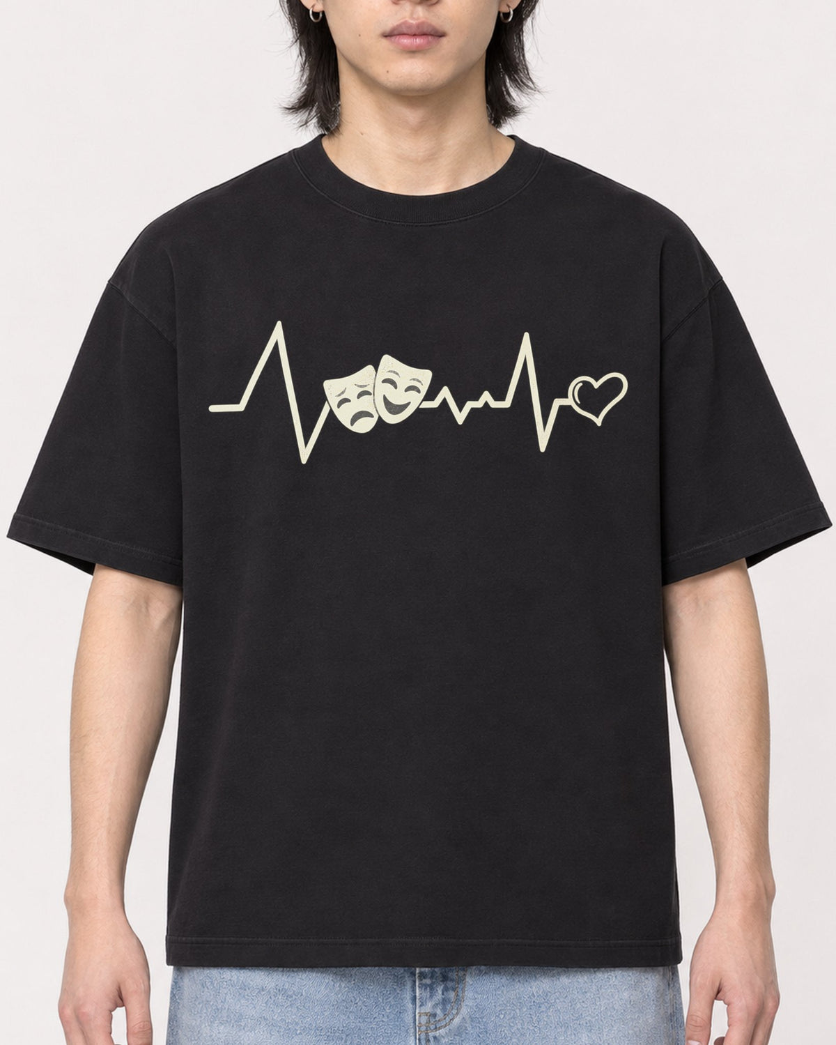 Mockup Boxy Heavyweight Tee Black male close-up 41