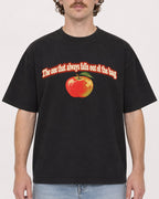 Mockup Boxy Heavyweight Tee Black male close-up 09