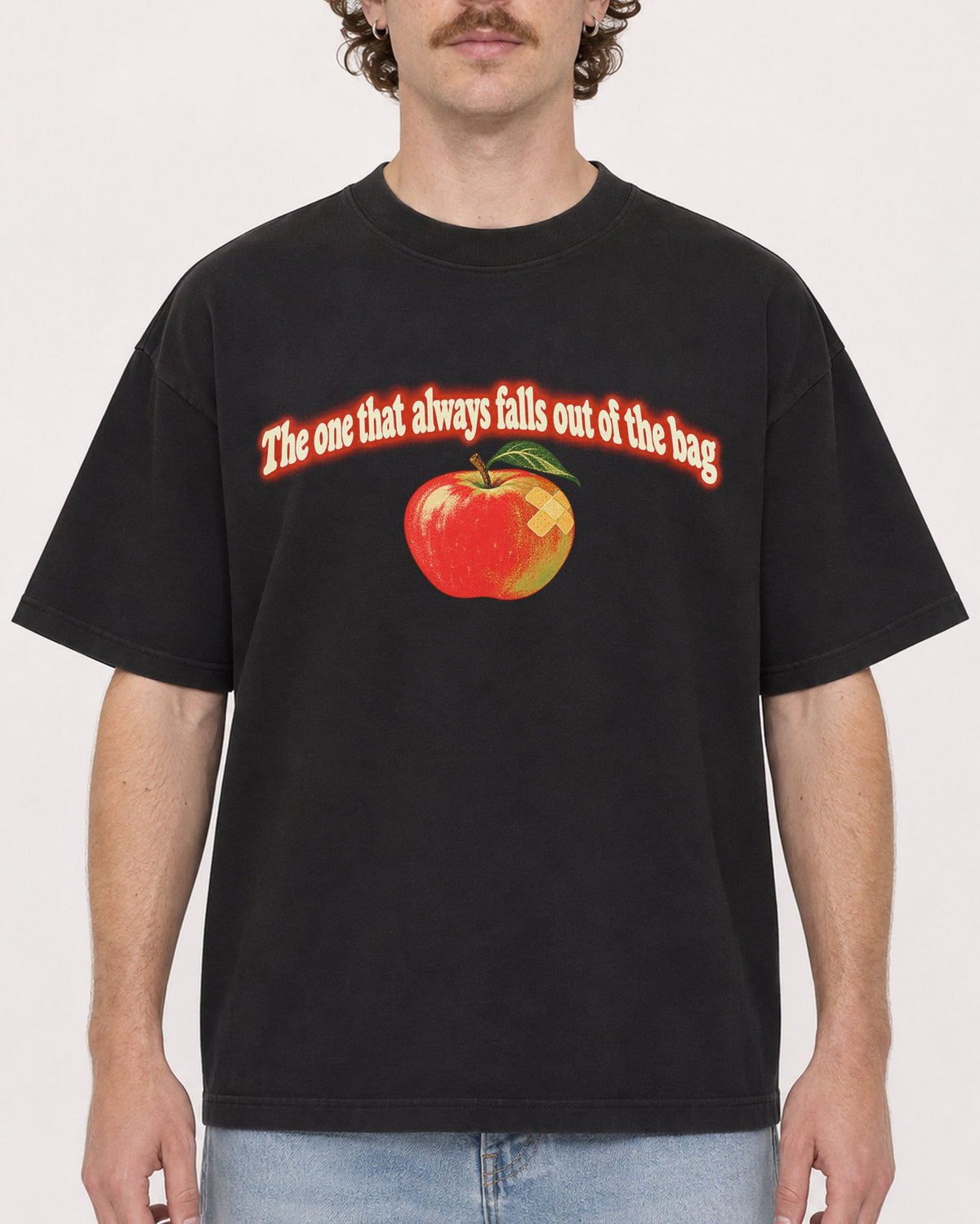 Mockup Boxy Heavyweight Tee Black male close-up 09