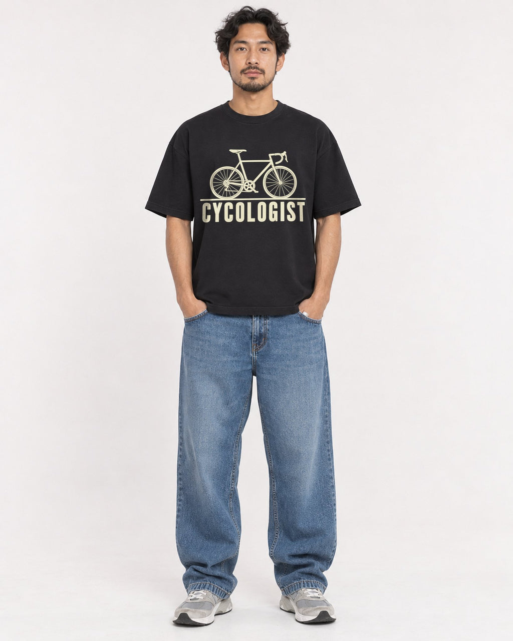 Mockup Boxy Heavyweight Tee Black male full-body 02