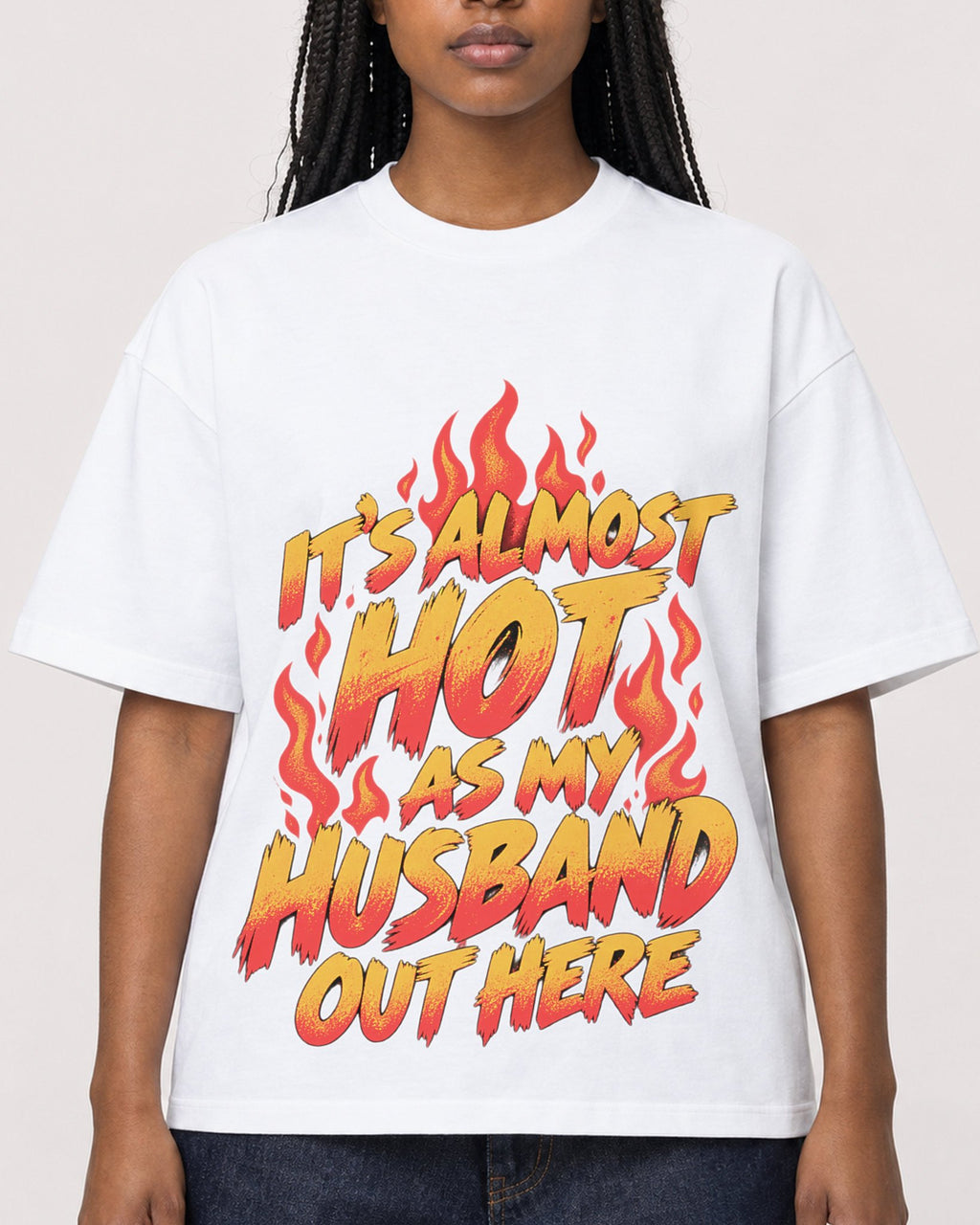 Mockup Boxy Heavyweight Tee White female close-up 04