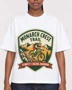 Mockup Boxy Heavyweight Tee White female close-up 44