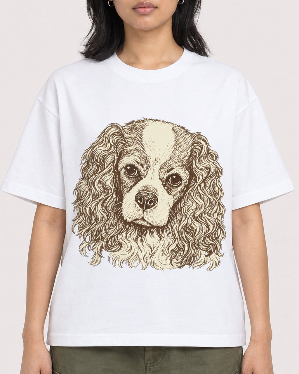 Mockup Boxy Heavyweight Tee White female close-up 22