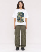 Mockup Boxy Heavyweight Tee White female full-body 02