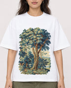 Mockup Boxy Heavyweight Tee White female close-up 02