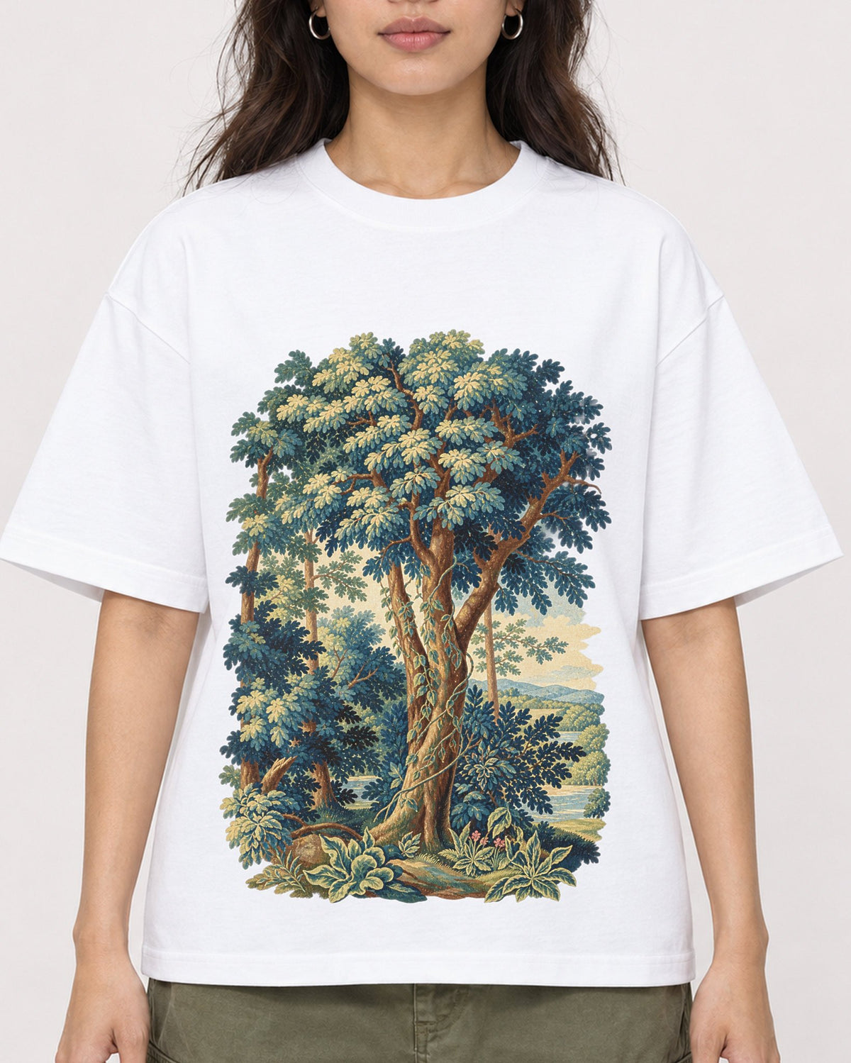 Mockup Boxy Heavyweight Tee White female close-up 02