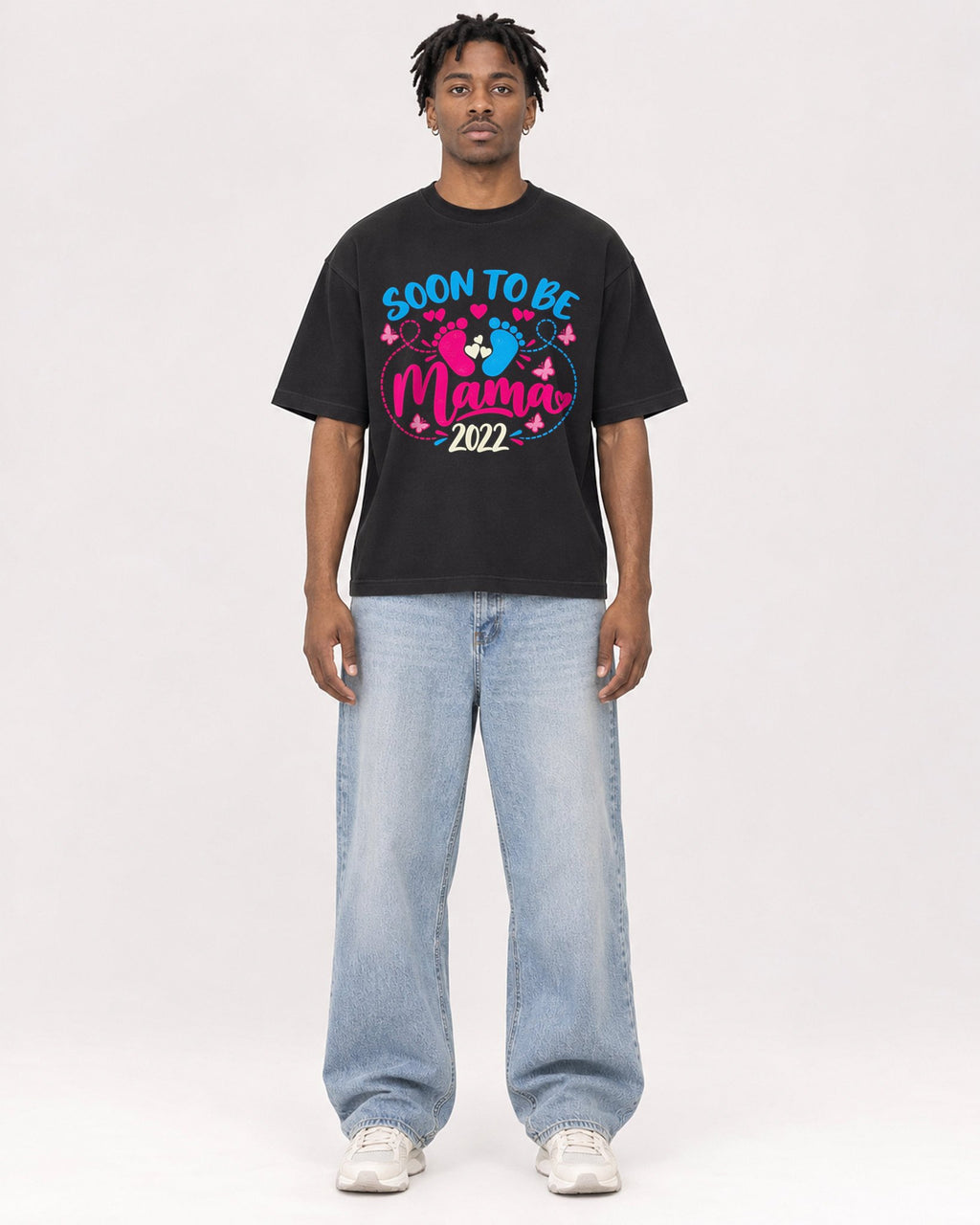 Mockup Boxy Heavyweight Tee Black male full-body 05