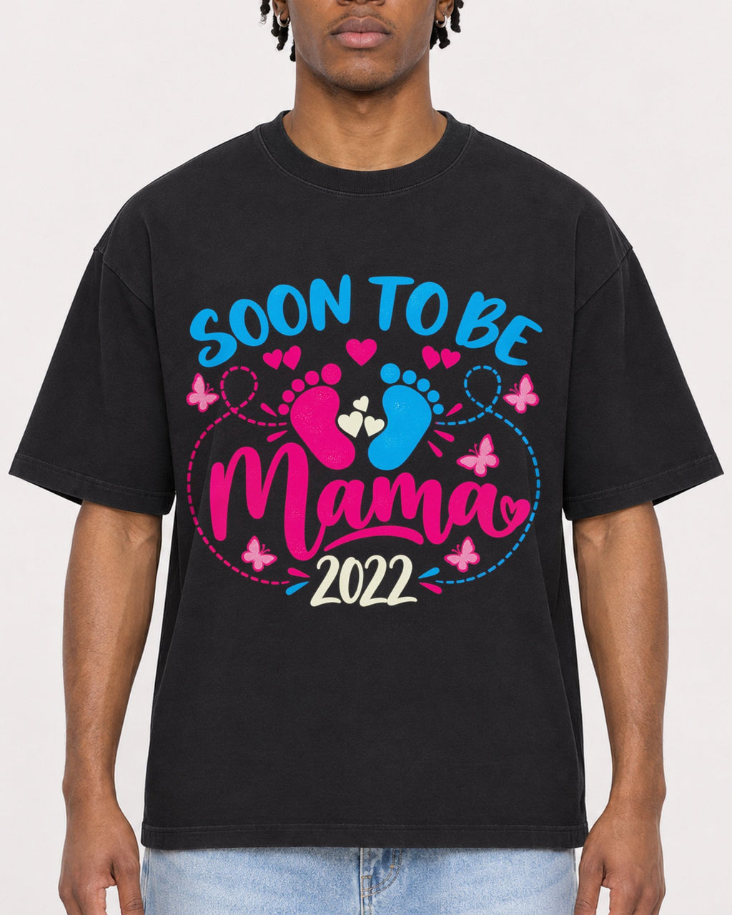 Mockup Boxy Heavyweight Tee Black male close-up 05