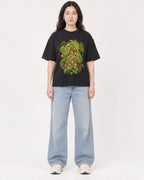 Mockup Boxy Heavyweight Tee Black female full-body 03