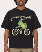 Mockup Boxy Heavyweight Tee Black male close-up 04