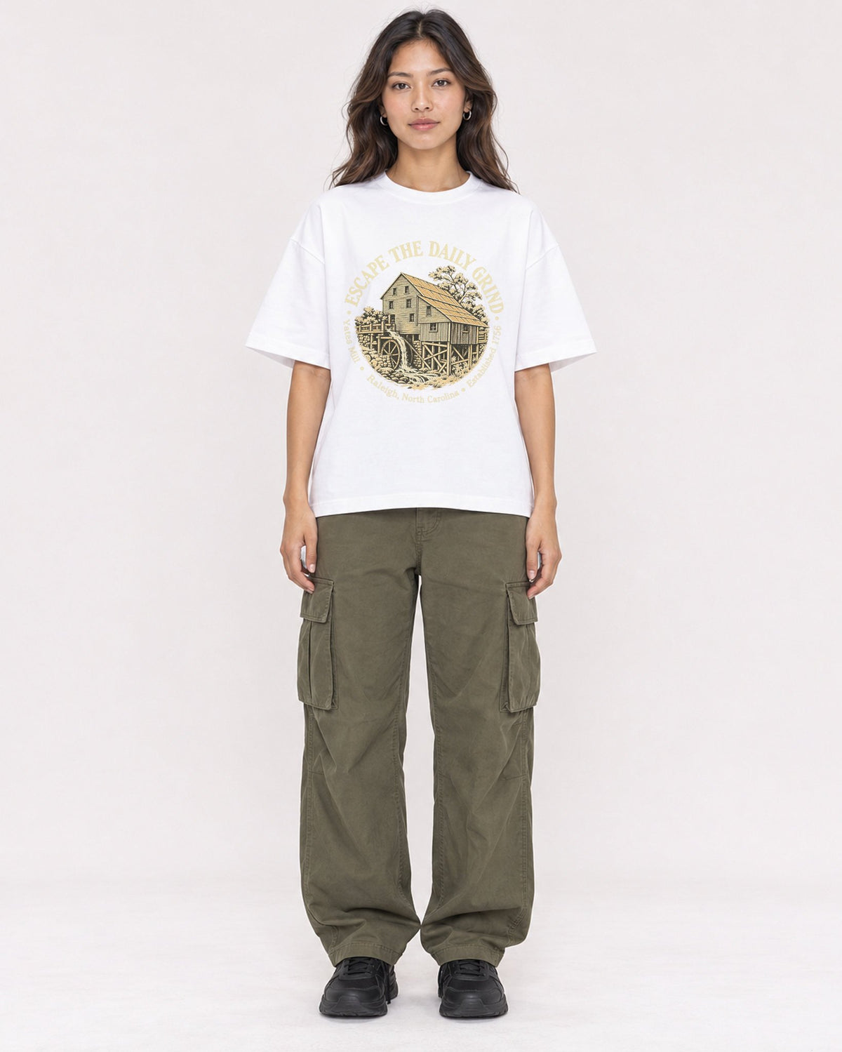 Mockup Boxy Heavyweight Tee White female full-body 02