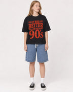Mockup Boxy Heavyweight Tee Black female full-body 49