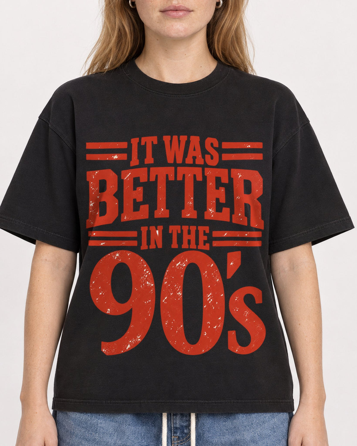 Mockup Boxy Heavyweight Tee Black female close-up 49