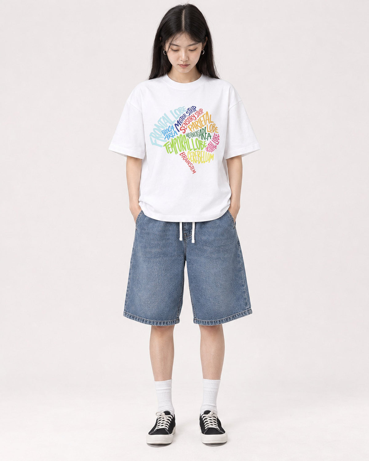 Mockup Boxy Heavyweight Tee White female full-body 01