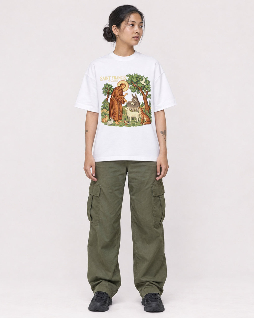 Mockup Boxy Heavyweight Tee White female full-body 12
