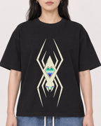 Mockup Boxy Heavyweight Tee Black female close-up 13