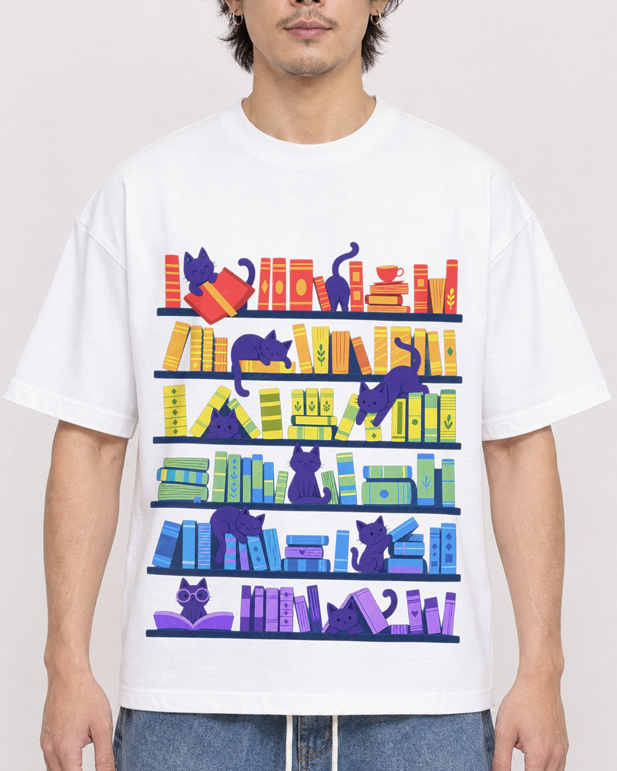 Mockup Boxy Heavyweight Tee White male close-up 03