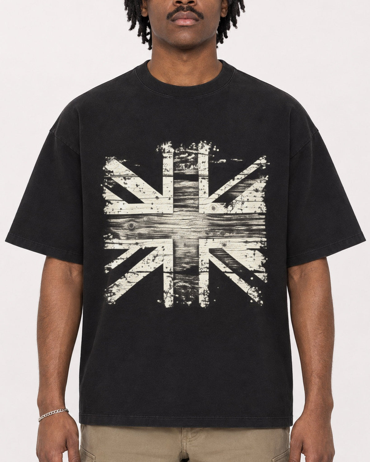 Mockup Boxy Heavyweight Tee Black male close-up 04